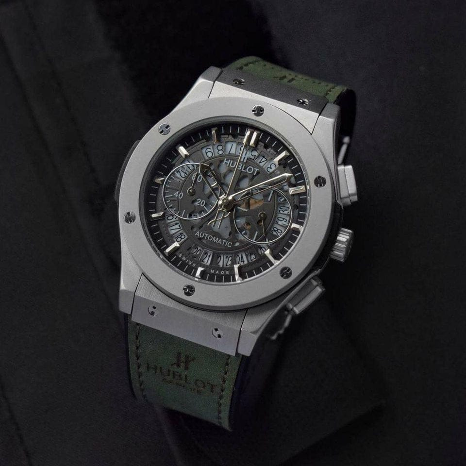 Tag heuer Big Bang Chronograph Men's Analog Watch