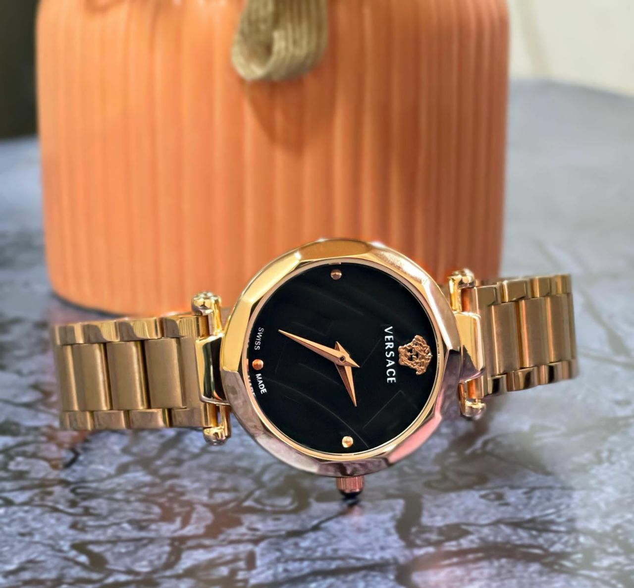 versace gold chain black dial ladies watch