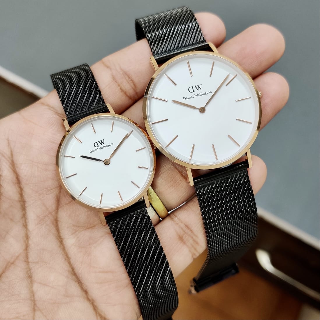 Daniel Wellington white dial black chain couple watches
