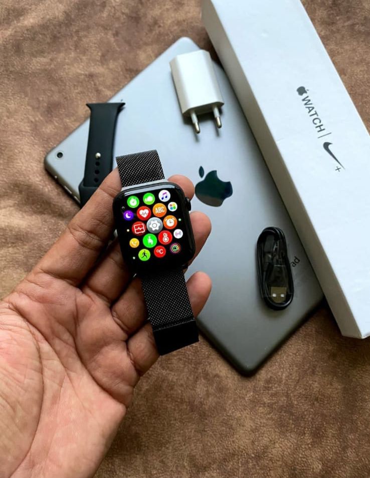 Apple watch series 7 GPS, 44mm